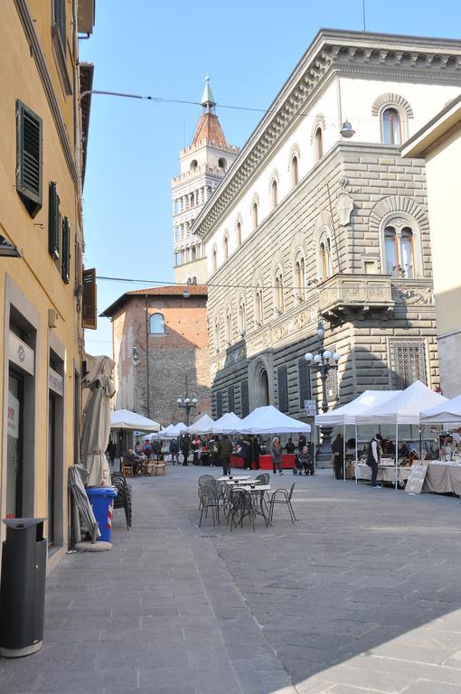 B&B Al Canto Del Cavour Pistoia Extérieur photo