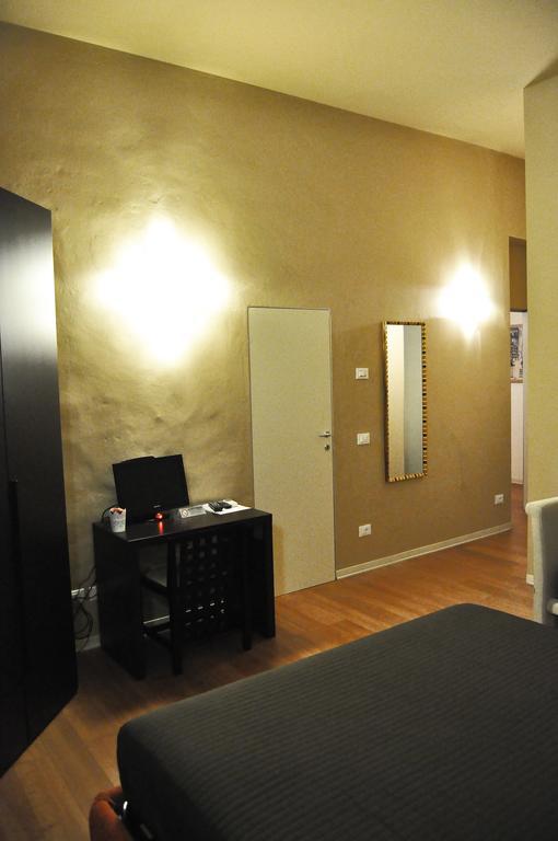 B&B Al Canto Del Cavour Pistoia Chambre photo